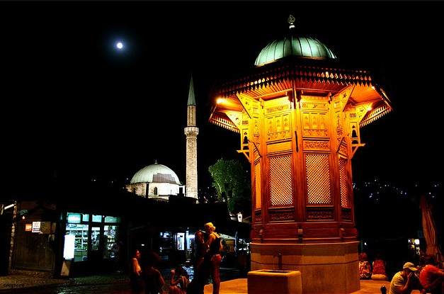 sarajevo sebilj_night