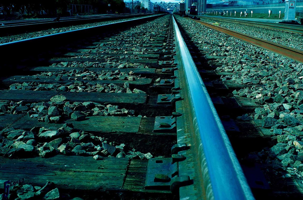 zeljeznicka pruga ilustracija